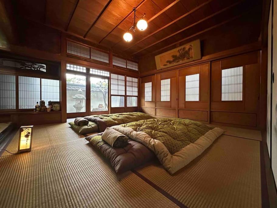 Готель Old Japanese House Tondabayashi Екстер'єр фото