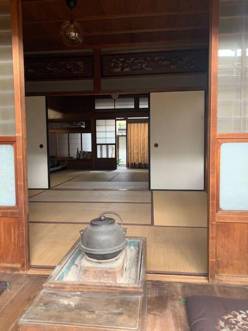 Готель Old Japanese House Tondabayashi Екстер'єр фото