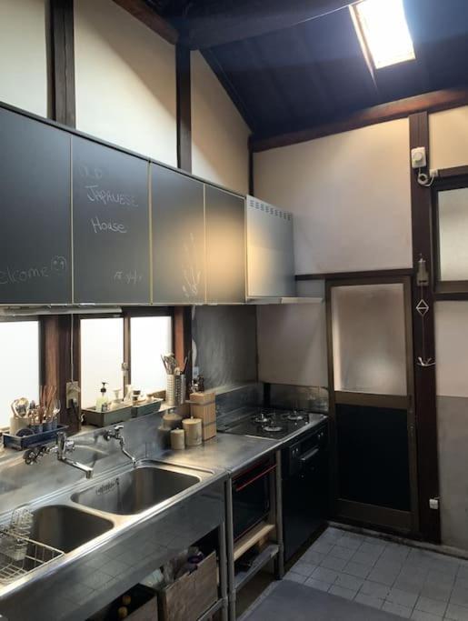 Готель Old Japanese House Tondabayashi Екстер'єр фото